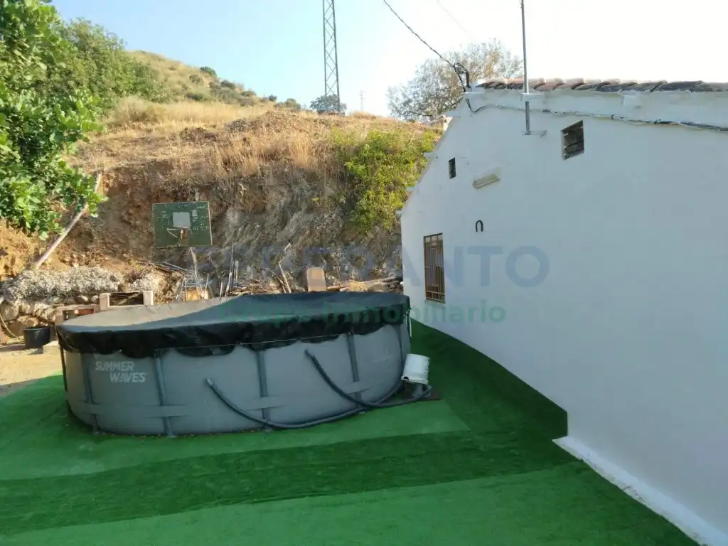 Piscina de Finca rústica en venda en Málaga amb Jardí privat i Piscina