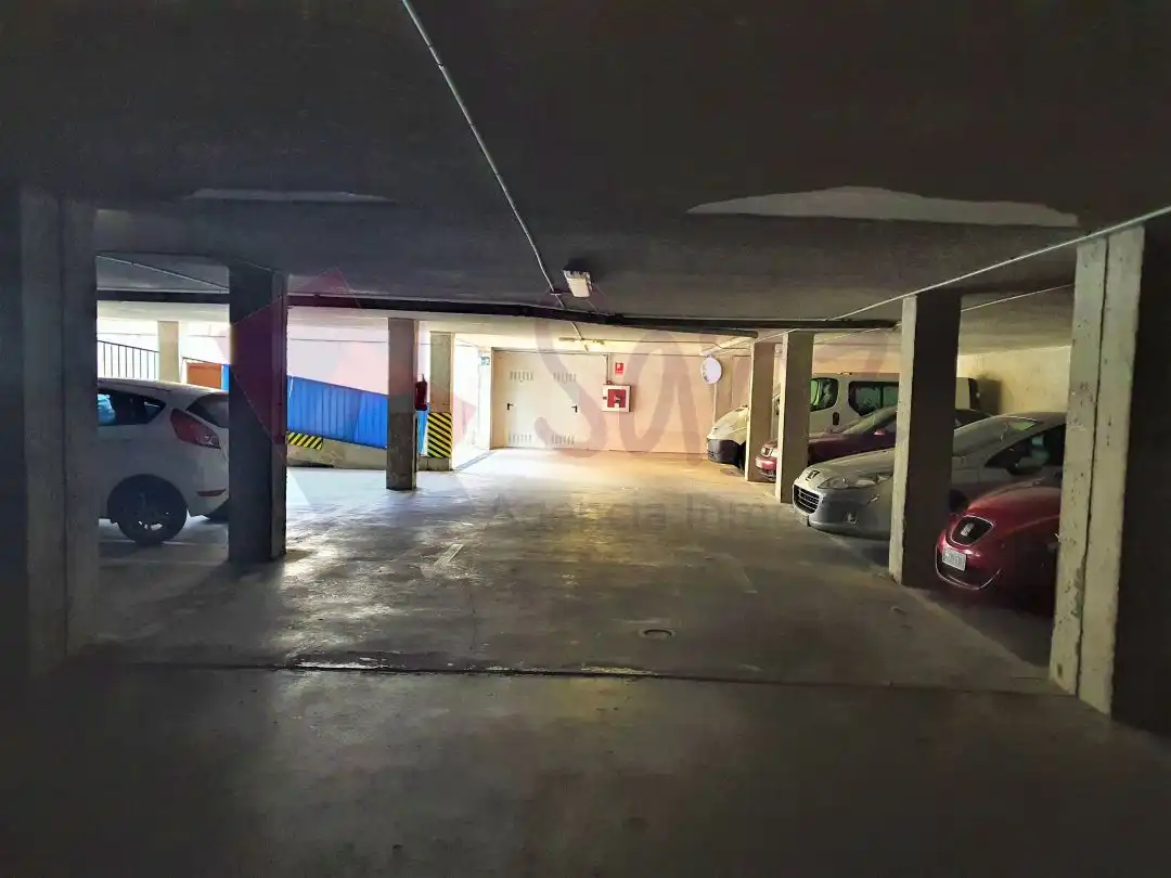 Parking of Garage for sale in  Logroño