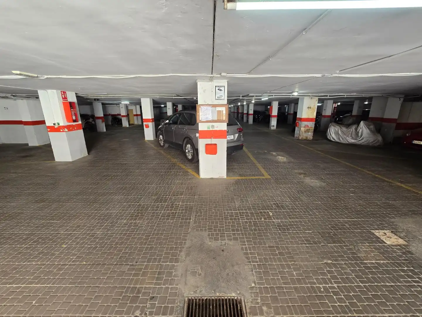 Parkplatz von Wohnung zum Verkauf in Córdoba mit Klimaanlage, Heizung und Abstellraum
