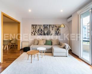 Living room of Apartment to rent in  Barcelona Capital  with Air Conditioner, Heating and Parquet flooring