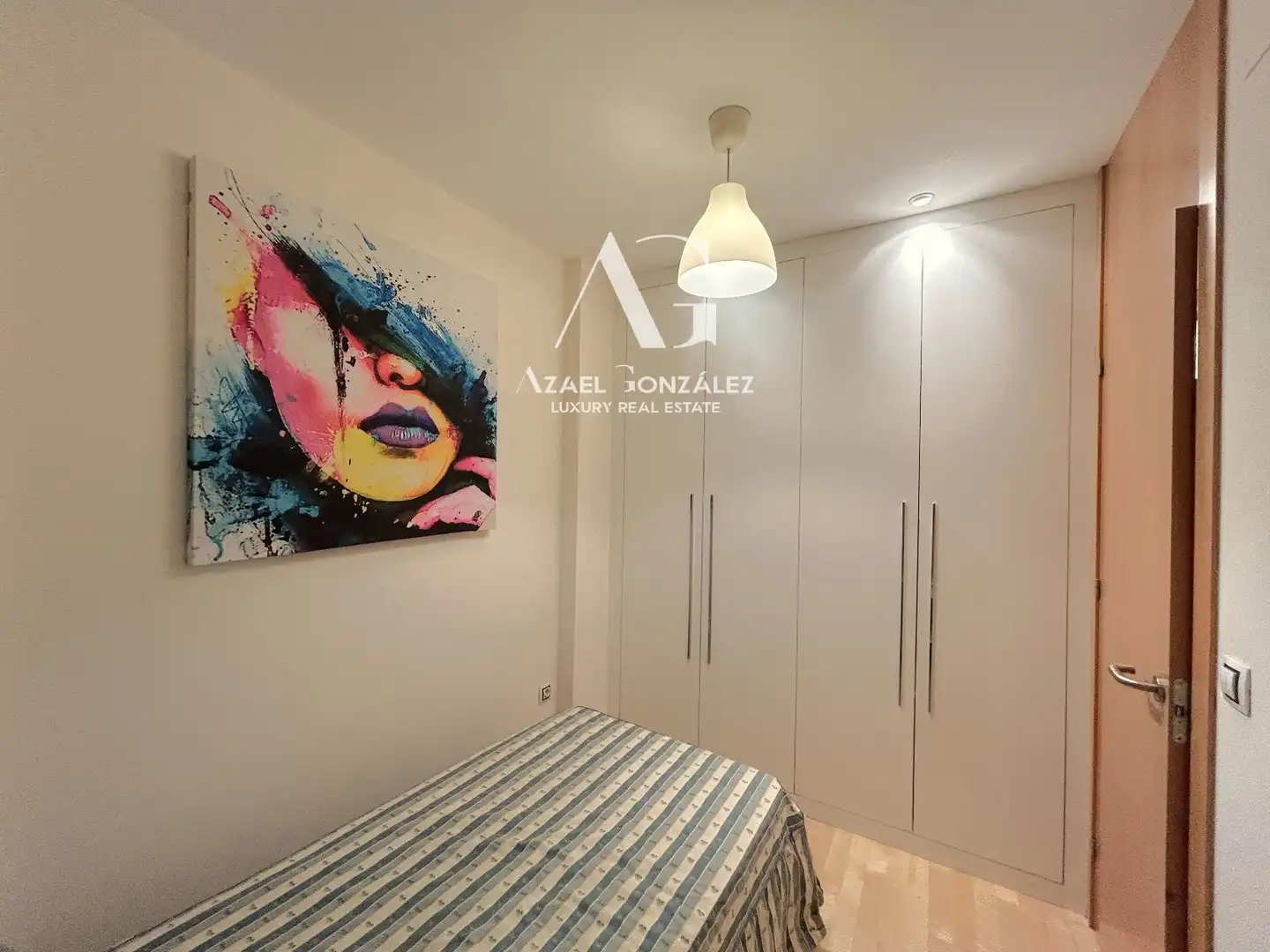 Piso en venta en Augusto G Linares, 21, Centro