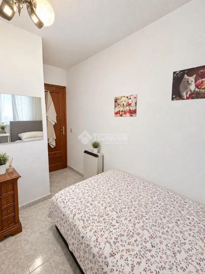 Bedroom of Flat for sale in Madrid  with Heating and Terrace