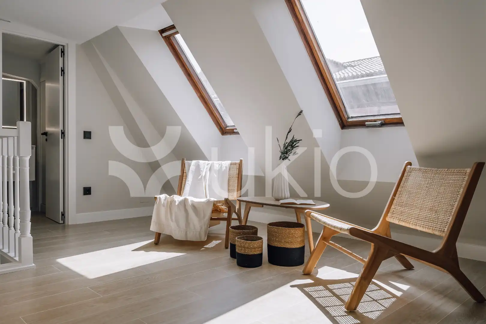 Sala de estar de Apartamento de alquiler en Madrid con Aire acondicionado, Calefacción y Amueblado
