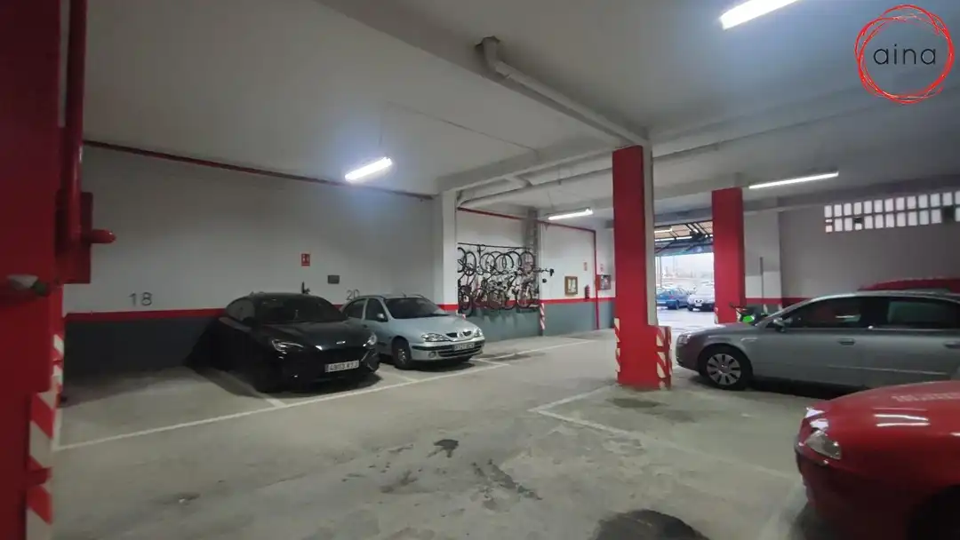 Aparcament de Garatge en venda en  Pamplona / Iruña