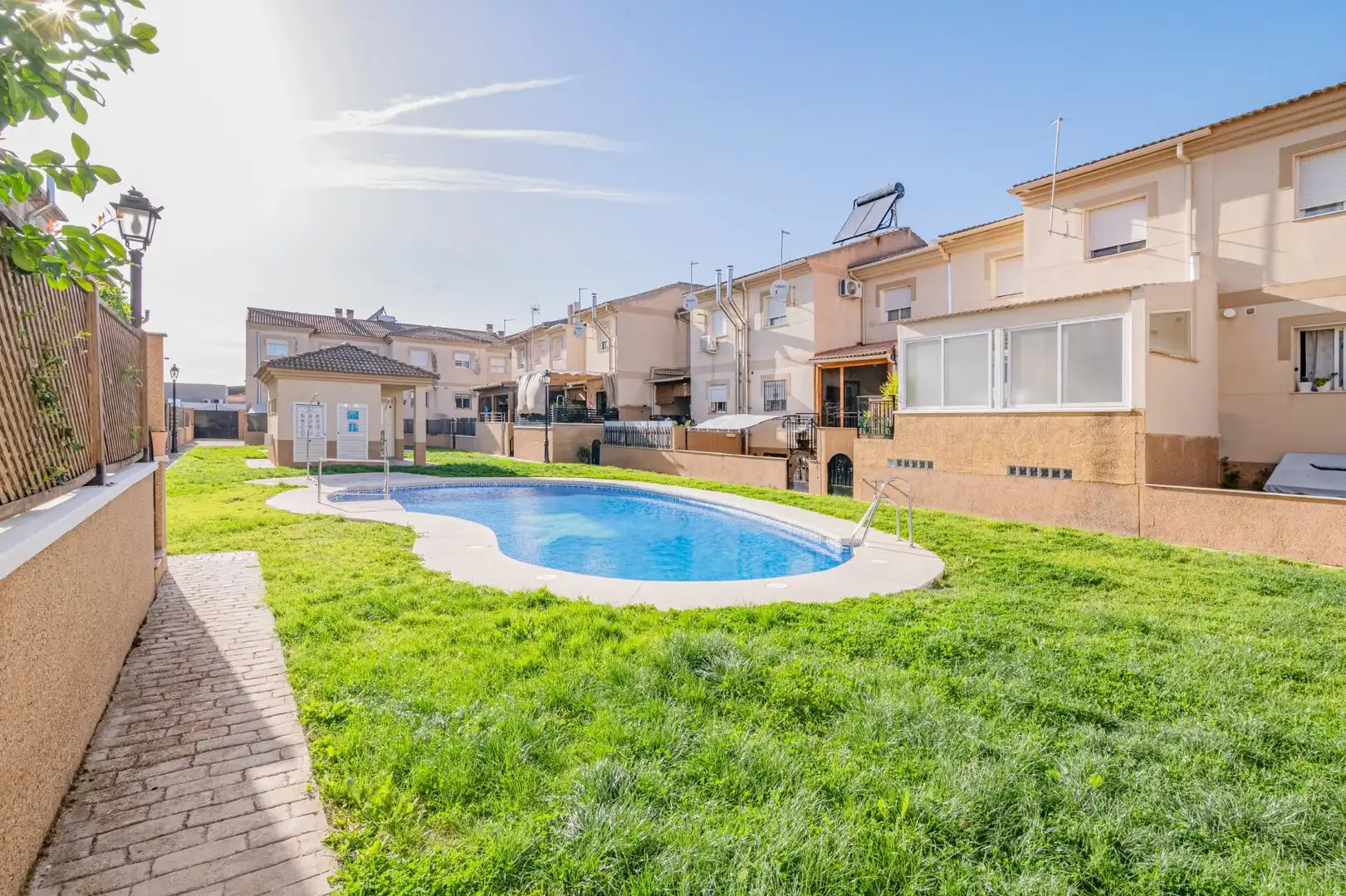 Piscina de Casa adosada en venta en Cijuela con Aire acondicionado, Calefacción y Amueblado