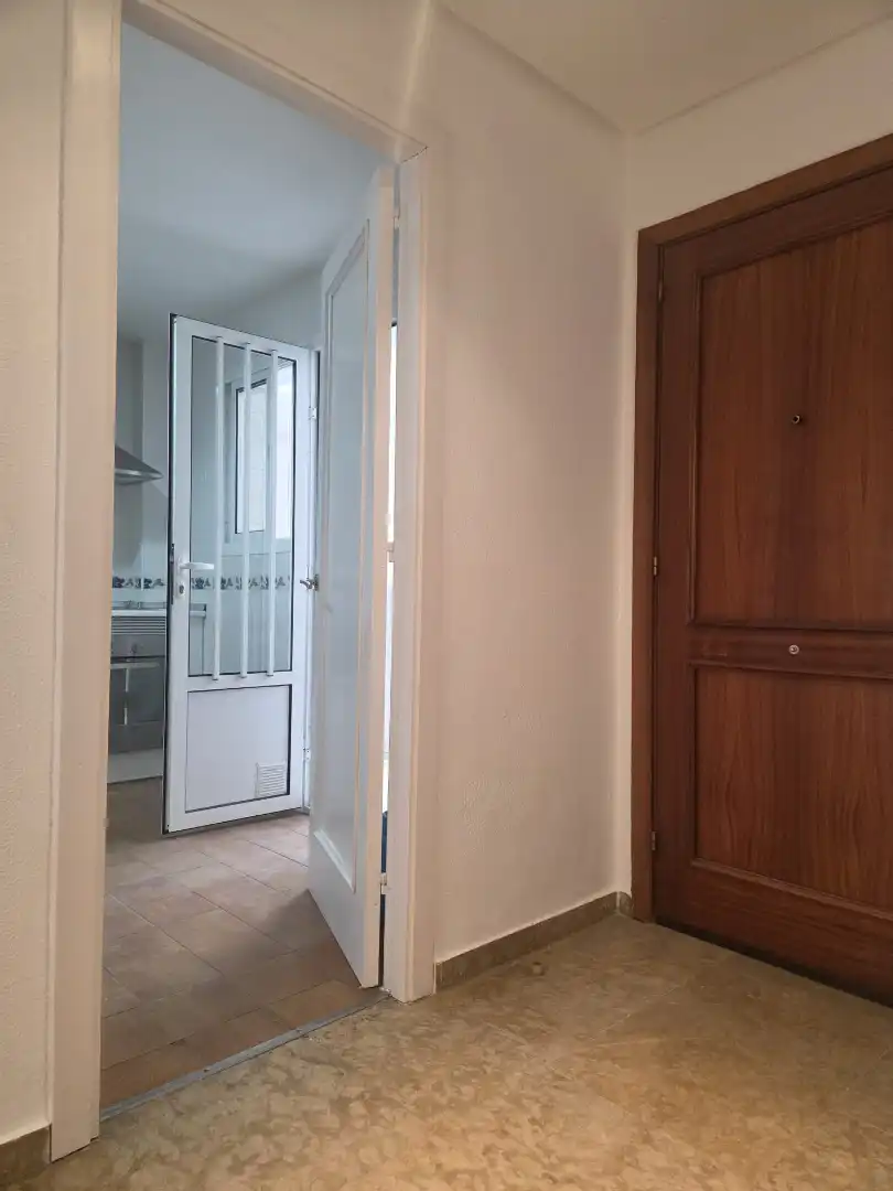 Flat for rent in Badajoz  with Air Conditioner, Heating and Terrace