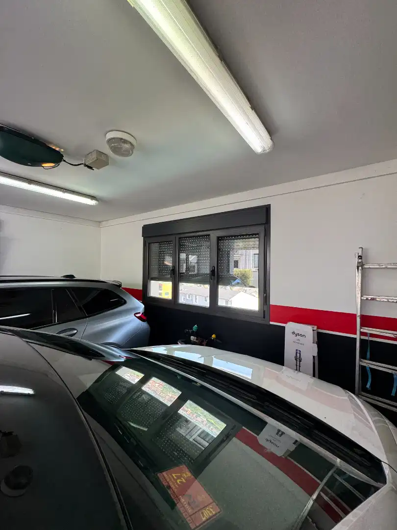 Aparcament de Casa o xalet en venda en Avilés amb Calefacció, Jardí privat i Parquet