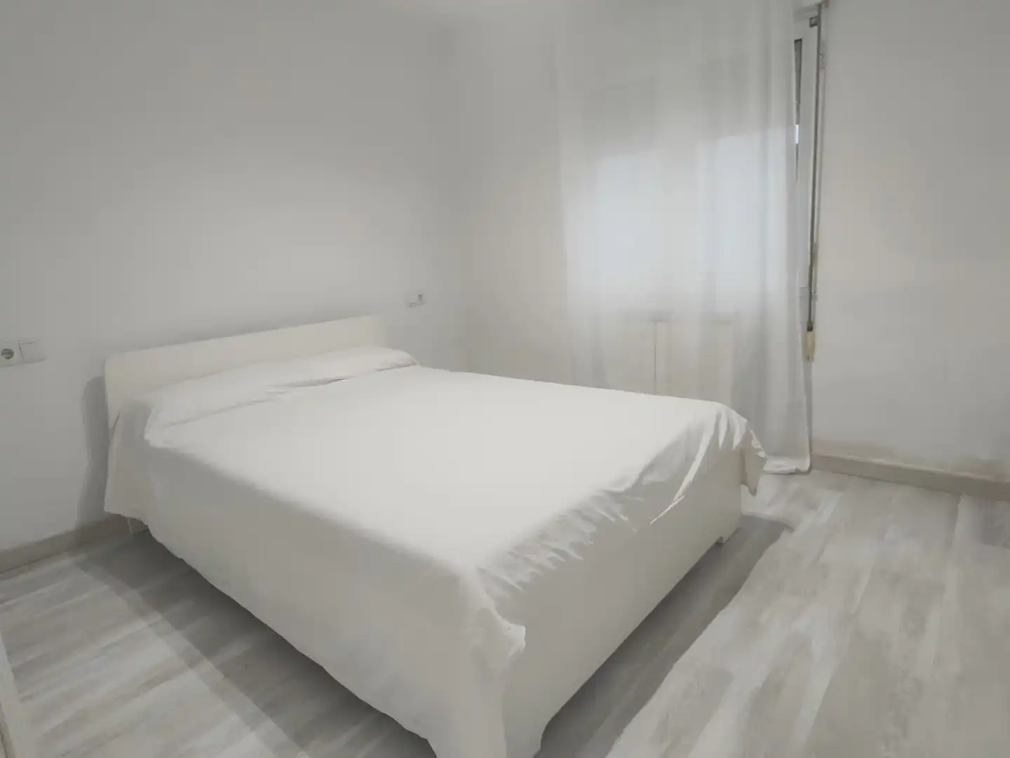 Habitación de Piso de alquiler en Gijón  con Calefacción
