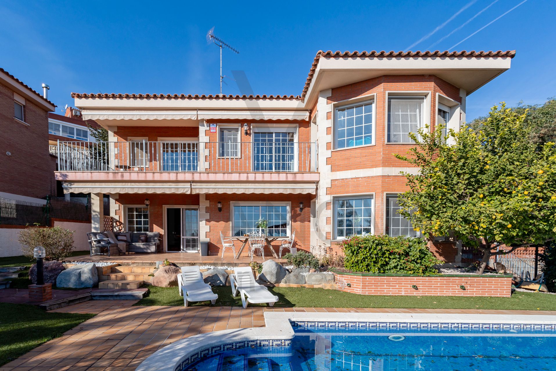 Exterior view of House or chalet for sale in Castellvell del Camp  with Air Conditioner, Heating and Private garden