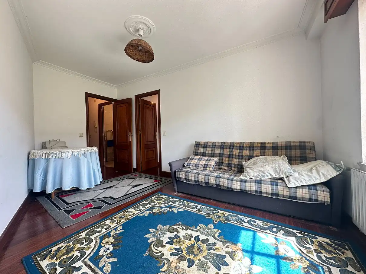 Wohnzimmer von Wohnung zum Verkauf in Santiago de Compostela  mit Heizung