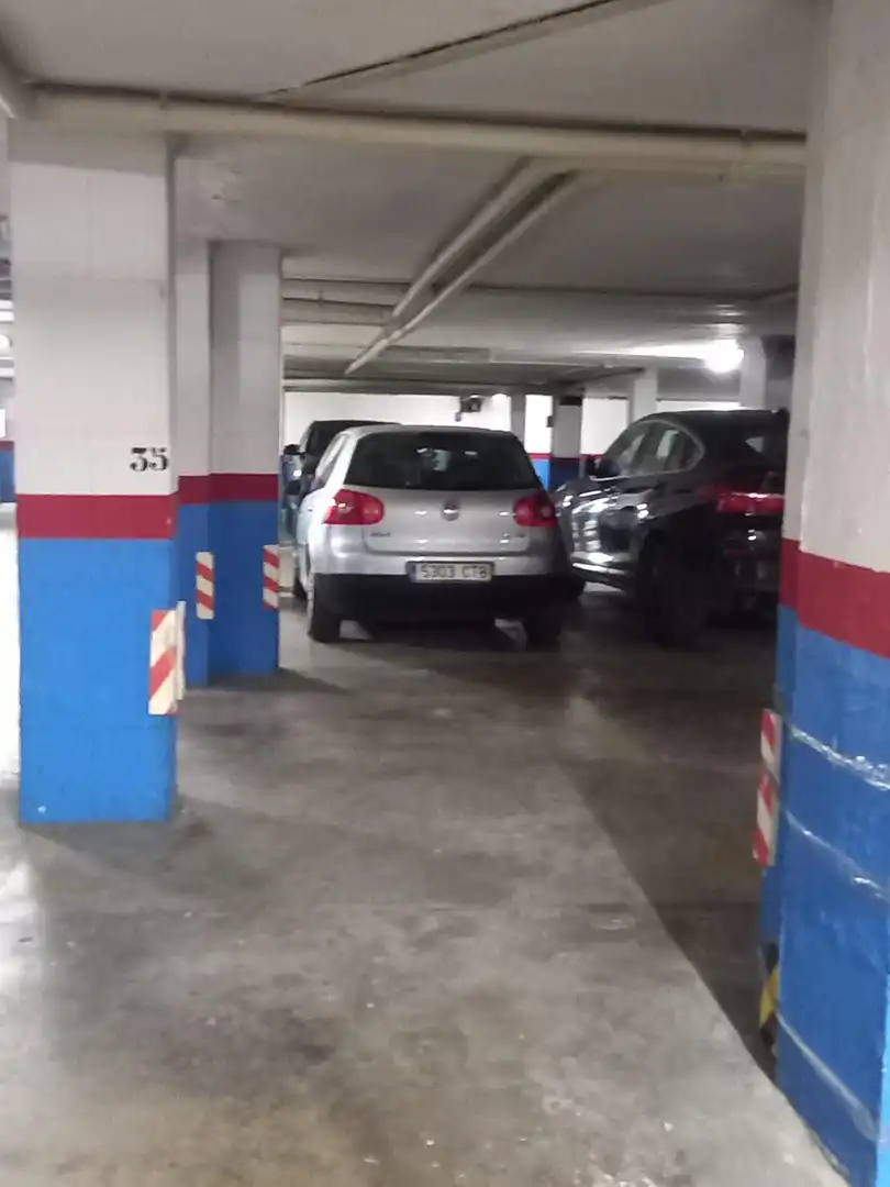 Einzelparkplatz zum Verkauf in Calle Wsell de Guimbarda 6