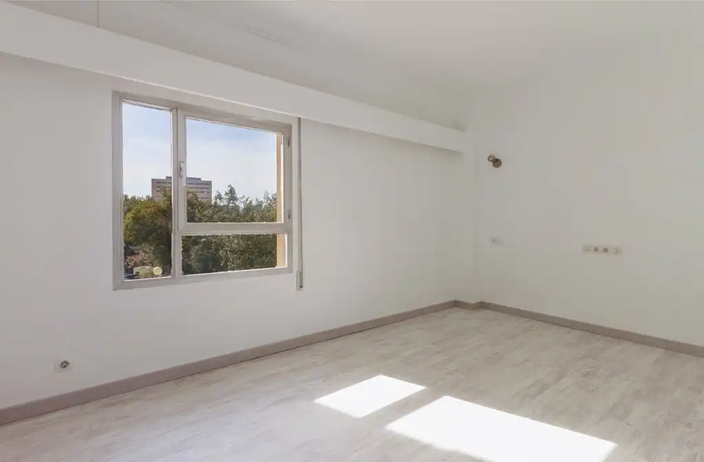Bedroom of Apartments for sale in  Palma de Mallorca  with Air Conditioner, Heating and Parquet flooring