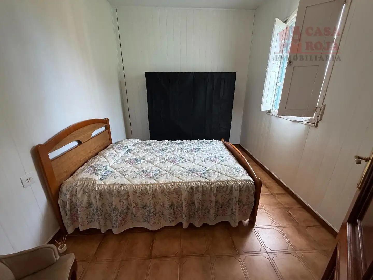 Habitación de Casa o chalet en venta en Bueu con Calefacción, Trastero y Amueblado