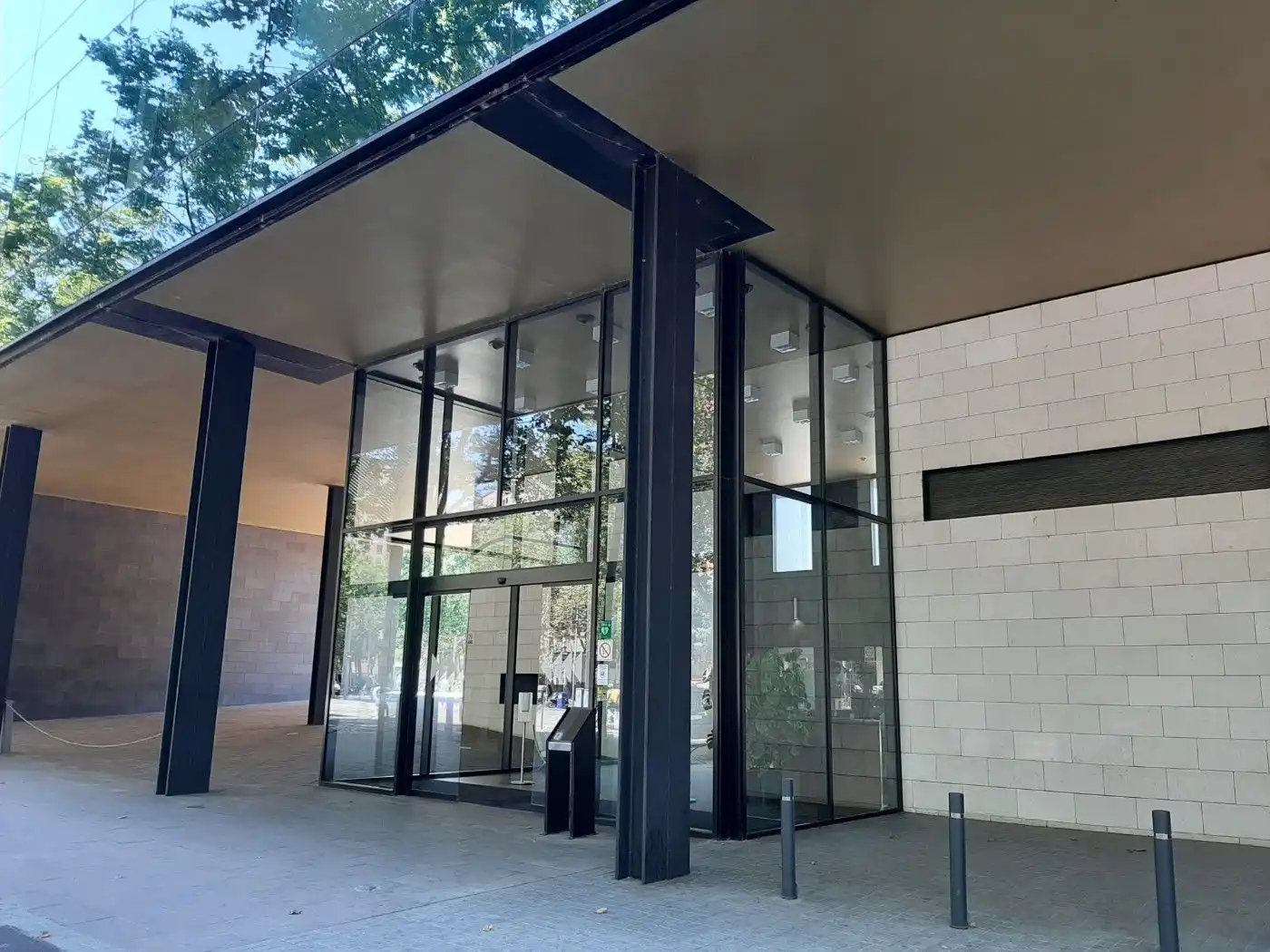 Vista exterior de Oficina de alquiler en Barcelona con Aire acondicionado