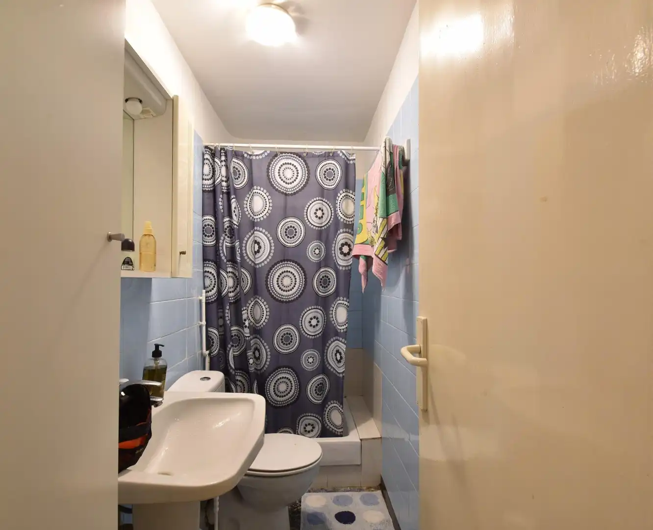 Bathroom of Flat for sale in Vilanova i la Geltrú