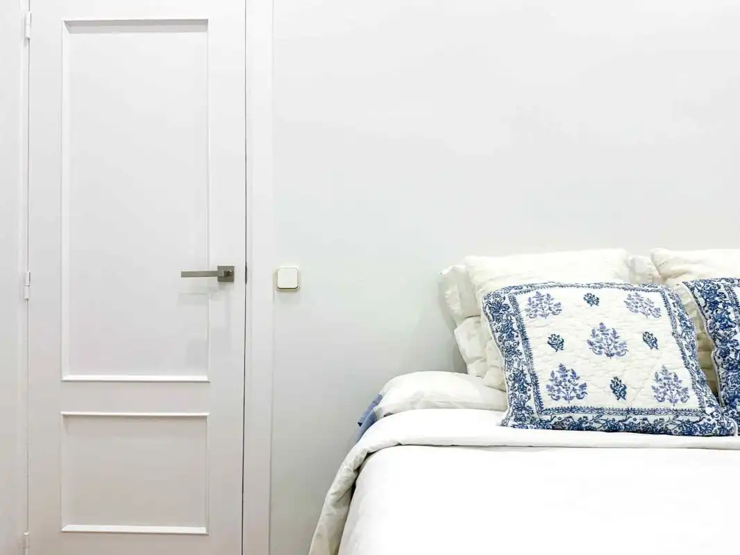 Habitación de Planta baja de alquiler en Madrid con Calefacción y Amueblado