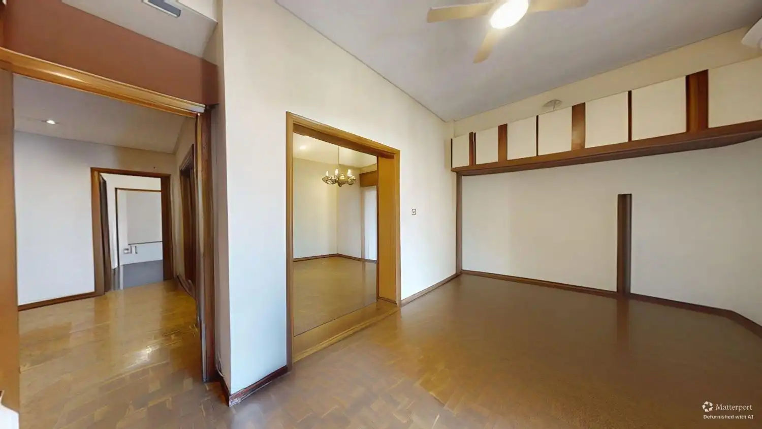 Flat for sale in Sevilla  with Air Conditioner, Terrace and Storage room