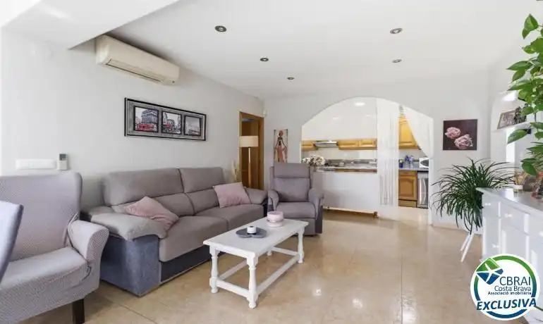 Villa con giardino in vendita a Sant Maurici 44C, imagen 4