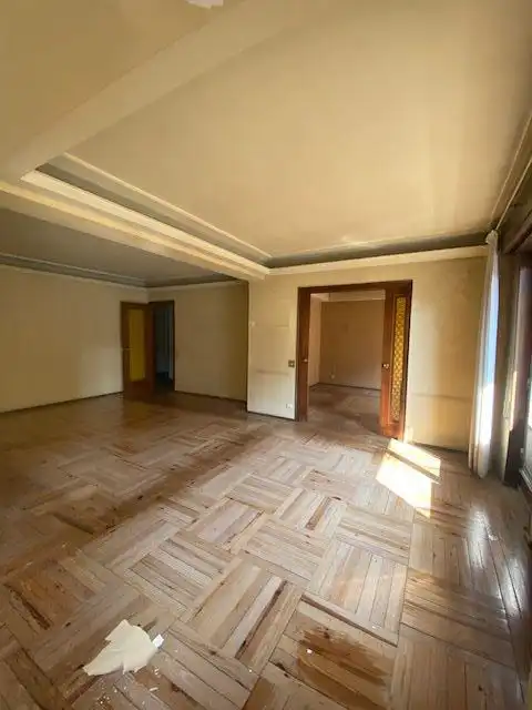 Comedor de Piso en venta en Oviedo  con Calefacción, Terraza y Trastero