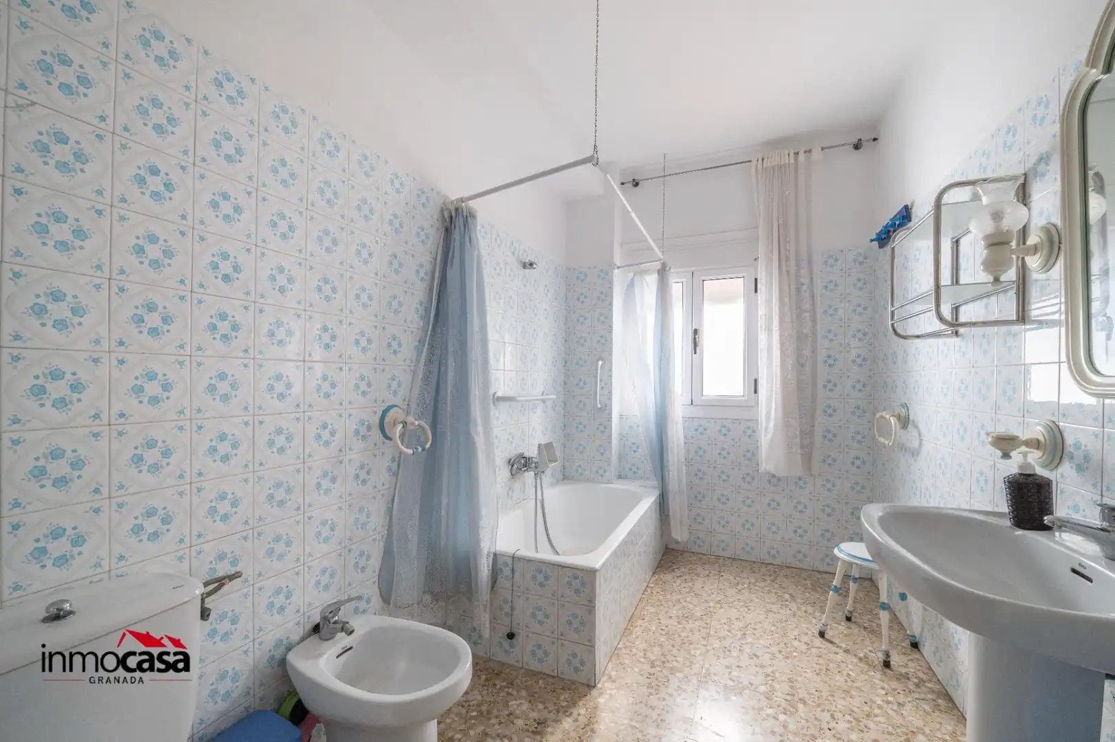 Bany de Casa o xalet en venda en Cádiar amb Terrassa