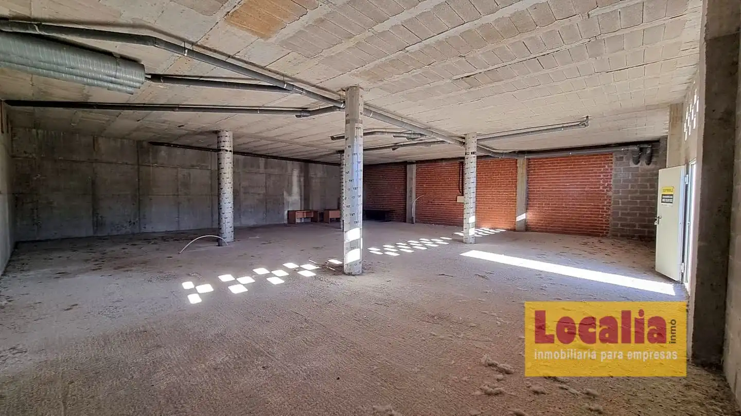 Local comercial en venda a Barrio Parayo