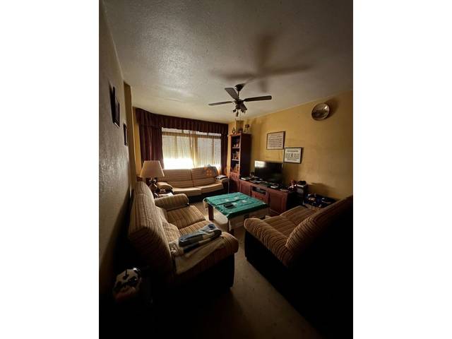 Piso en Venta en Calle Heroe De Sostoa en Parque Ayala - Jardín de la Abadía - Huelín