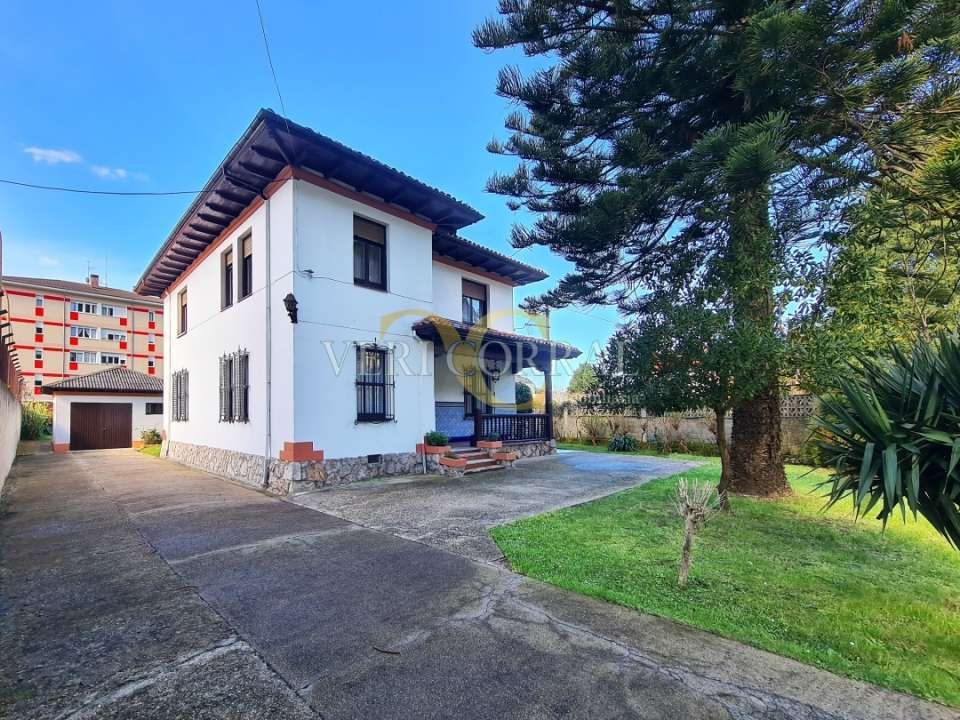 Exterior view of House or chalet for sale in Ribadesella  with Heating, Private garden and Terrace
