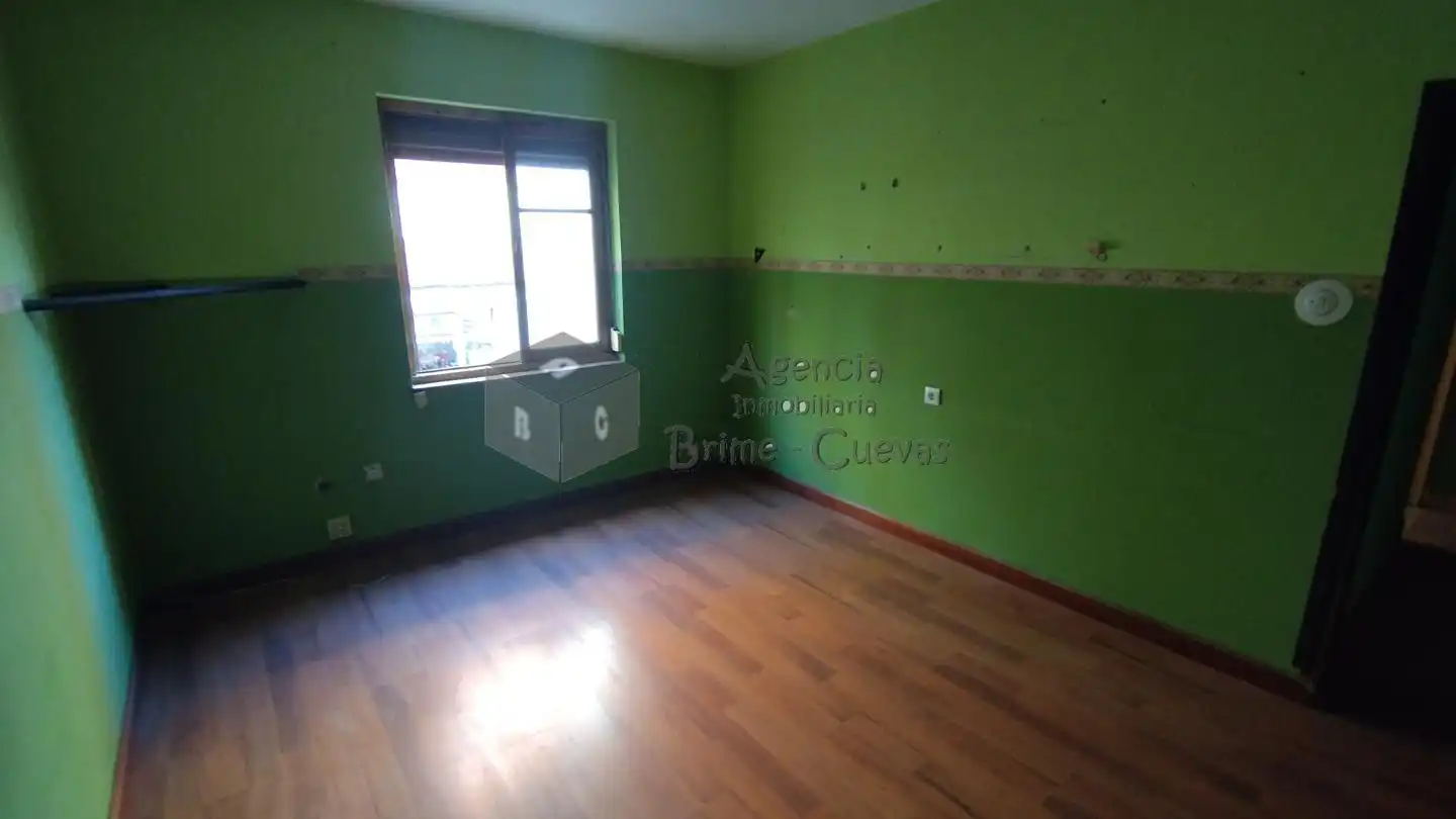 Habitación de Piso en venta en Corvera de Asturias