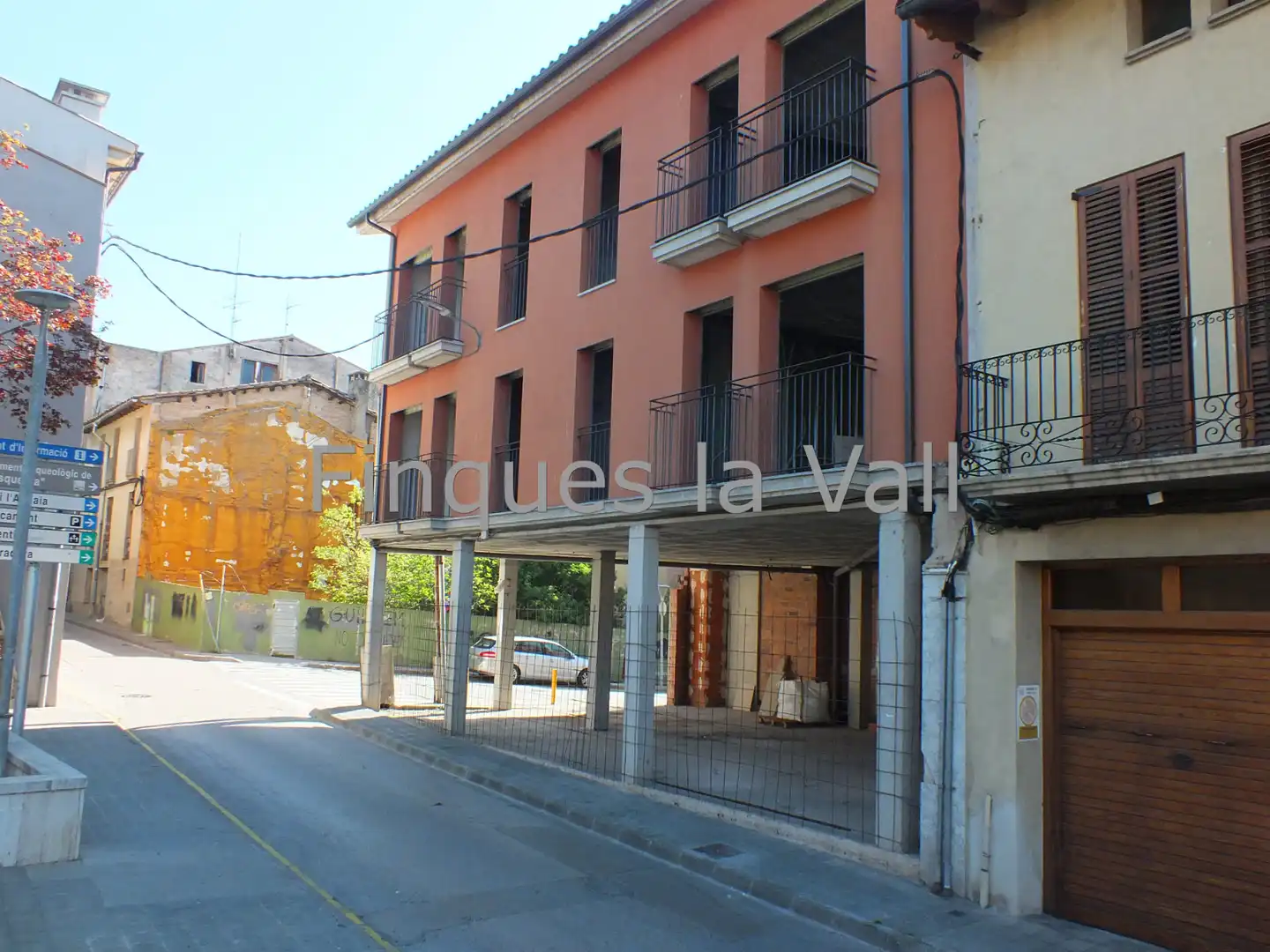 Exterior view of Flat for sale in Roda de Ter  with Heating, Oven and Balcony