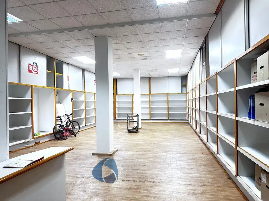 Local comercial de lloguer a Ramírez de Velasco, imagen 3