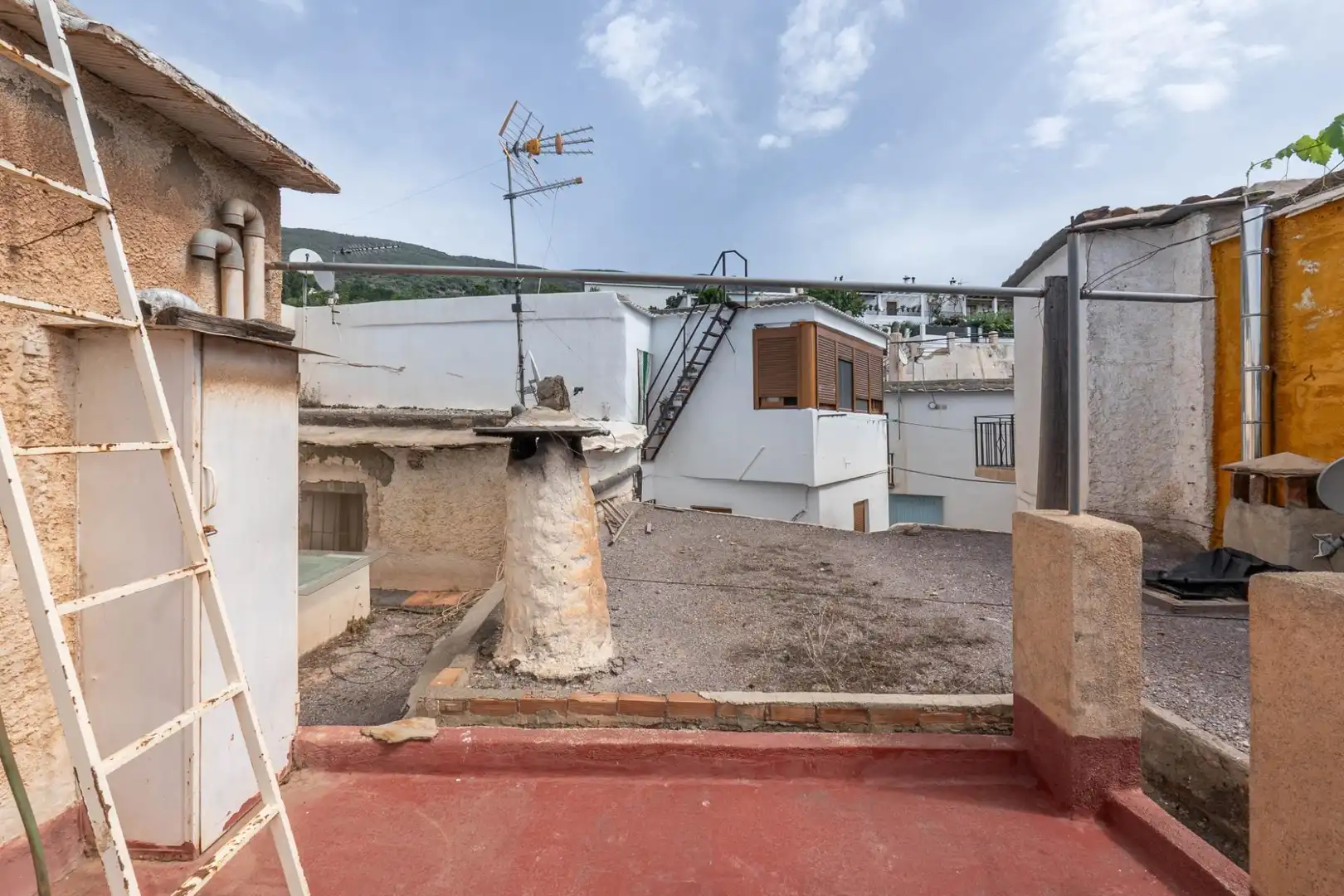 Vista exterior de Casa o xalet en venda en La Taha amb Traster