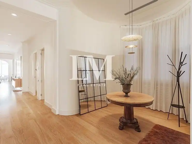 Apartament amb terrassa de lloguer a CORTS CATALANES, imagen 31