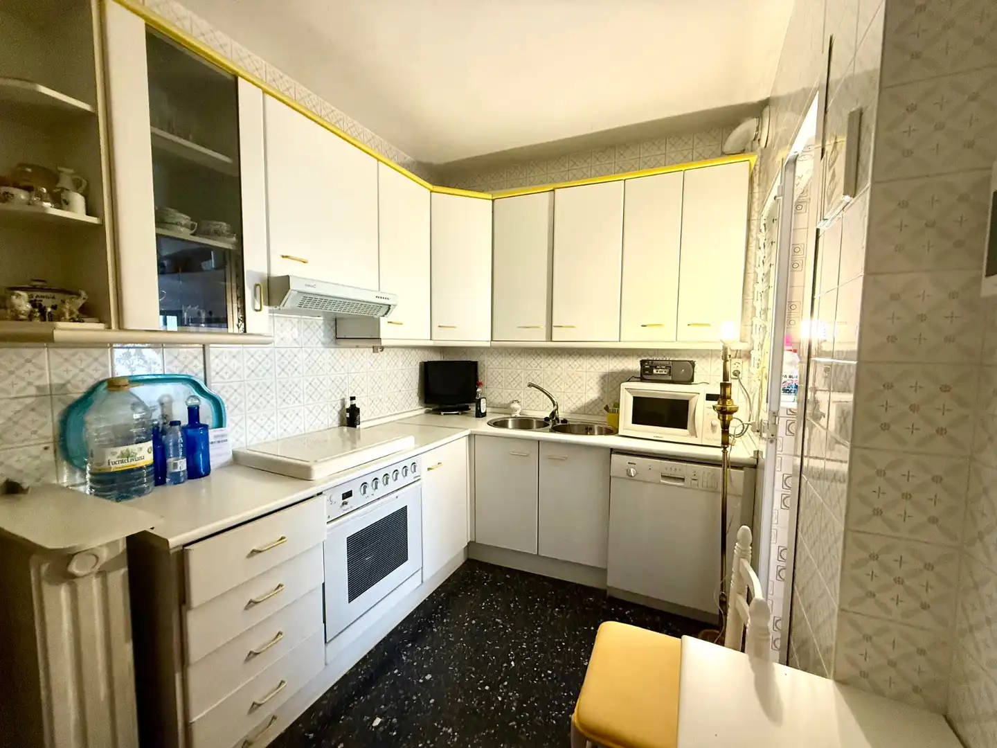 Kitchen of Flat for sale in Ciudad Real  with Air Conditioner, Heating and Furnished