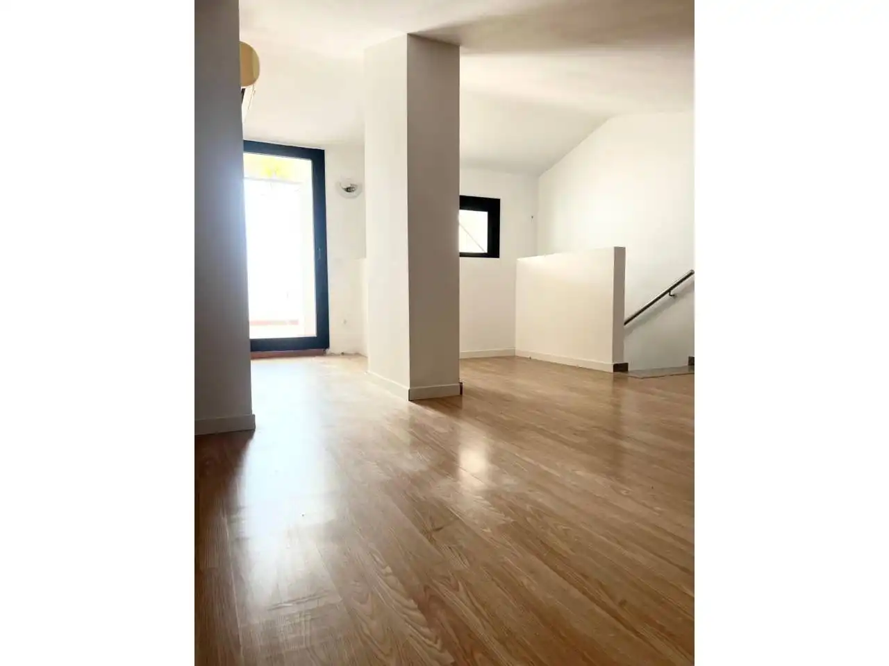 Living room of Flat for sale in Tordera  with Air Conditioner, Heating and Parquet flooring