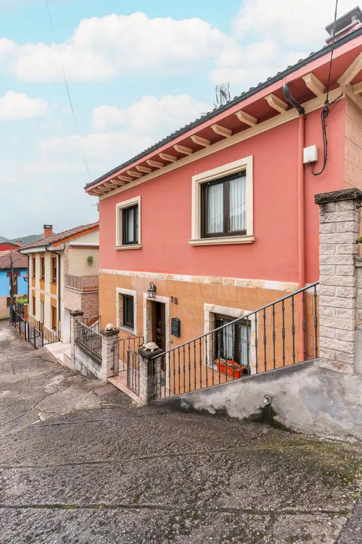 Casa o xalet en venda a Lugar CARABANZO, 75, Lena