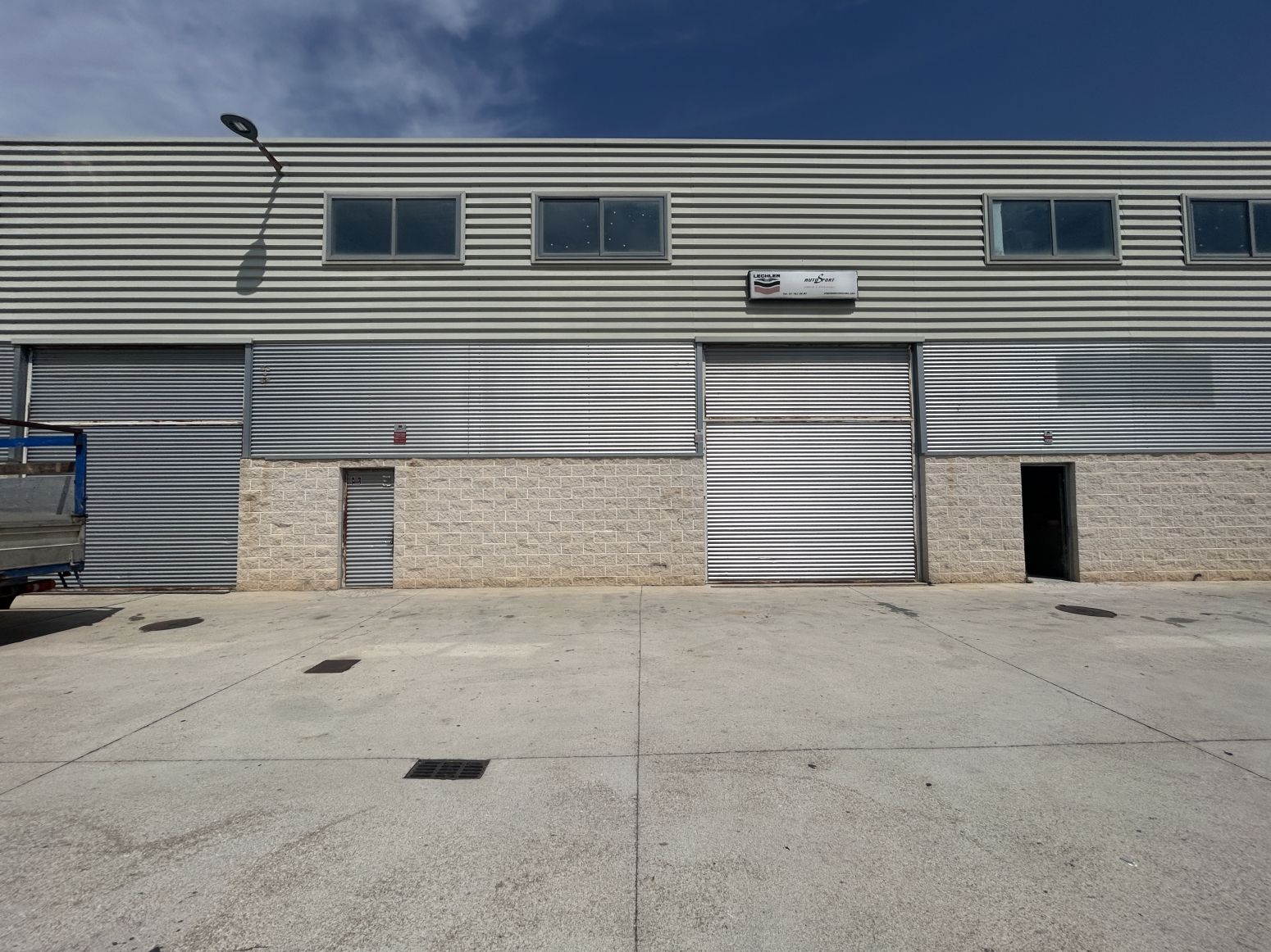 Exterior view of Industrial buildings for sale in Rodonyà