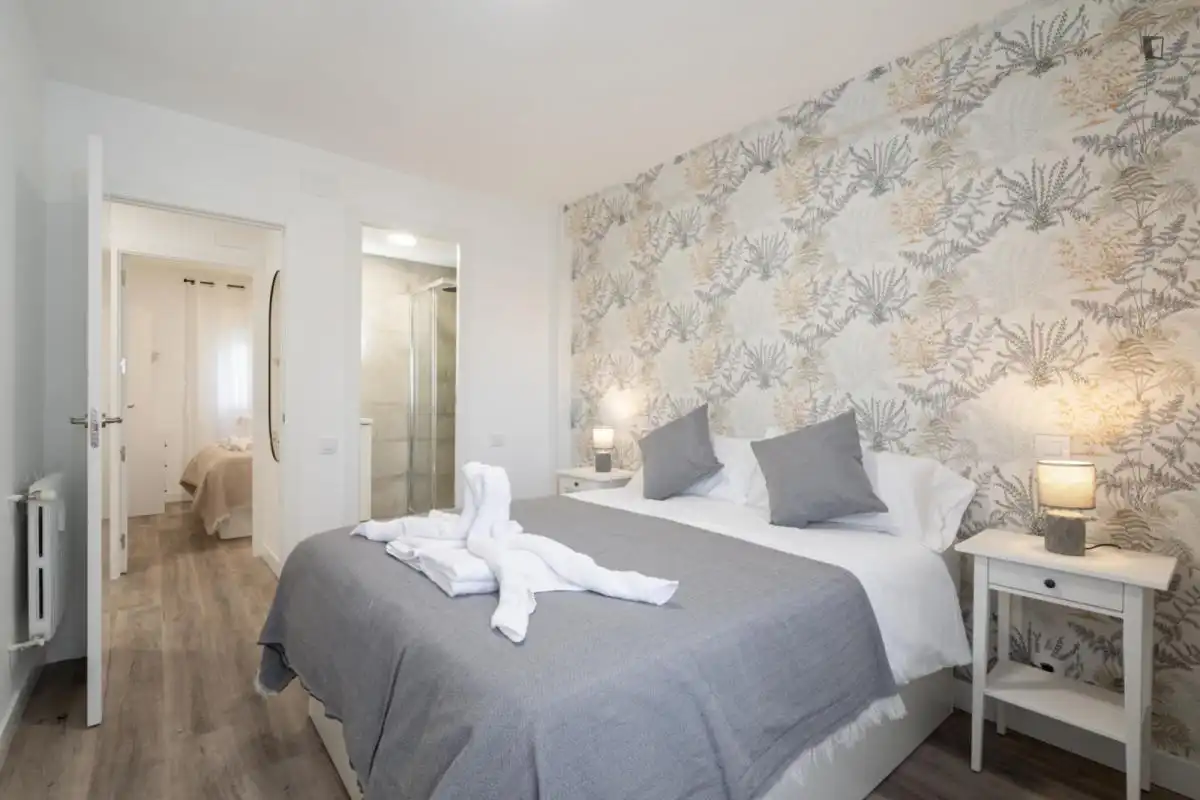 Habitación de Apartamento de alquiler en Madrid con Aire acondicionado, Amueblado y Horno