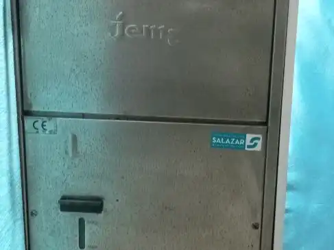 Local en venta en Torrevieja con Aire acondicionado, Amueblado y Internet