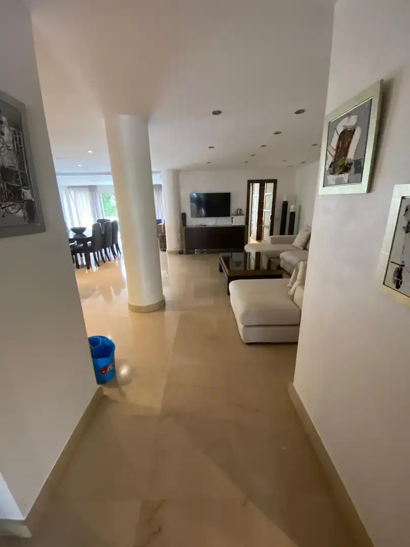 Apartamento de alquiler en Puerto Banús