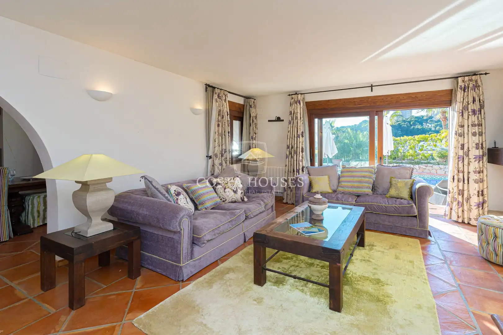 Sala d'estar de Casa o xalet en venda en Moraira amb Aire condicionat, Calefacció i Jardí privat