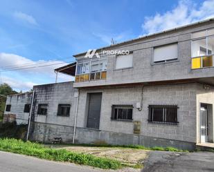 Exterior view of Single-family semi-detached for sale in O Carballiño    with Heating, Terrace and Furnished