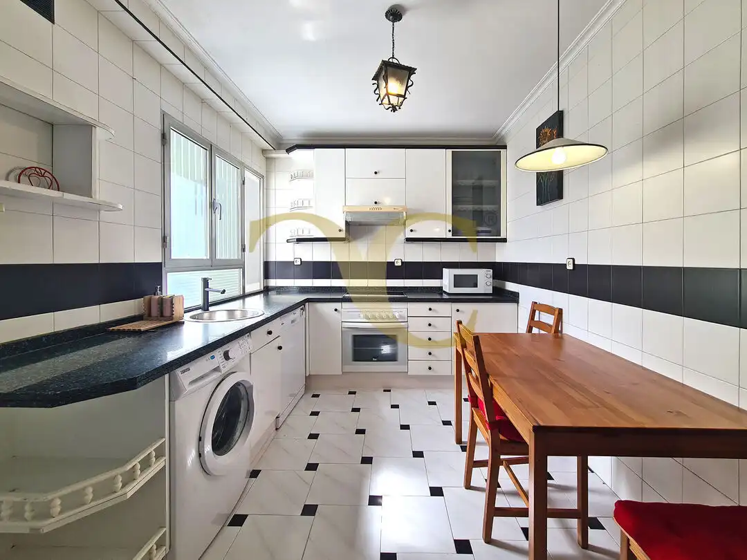 Appartamento con terrazza in vendita a Calle Pérez de la Sala, imagen 13