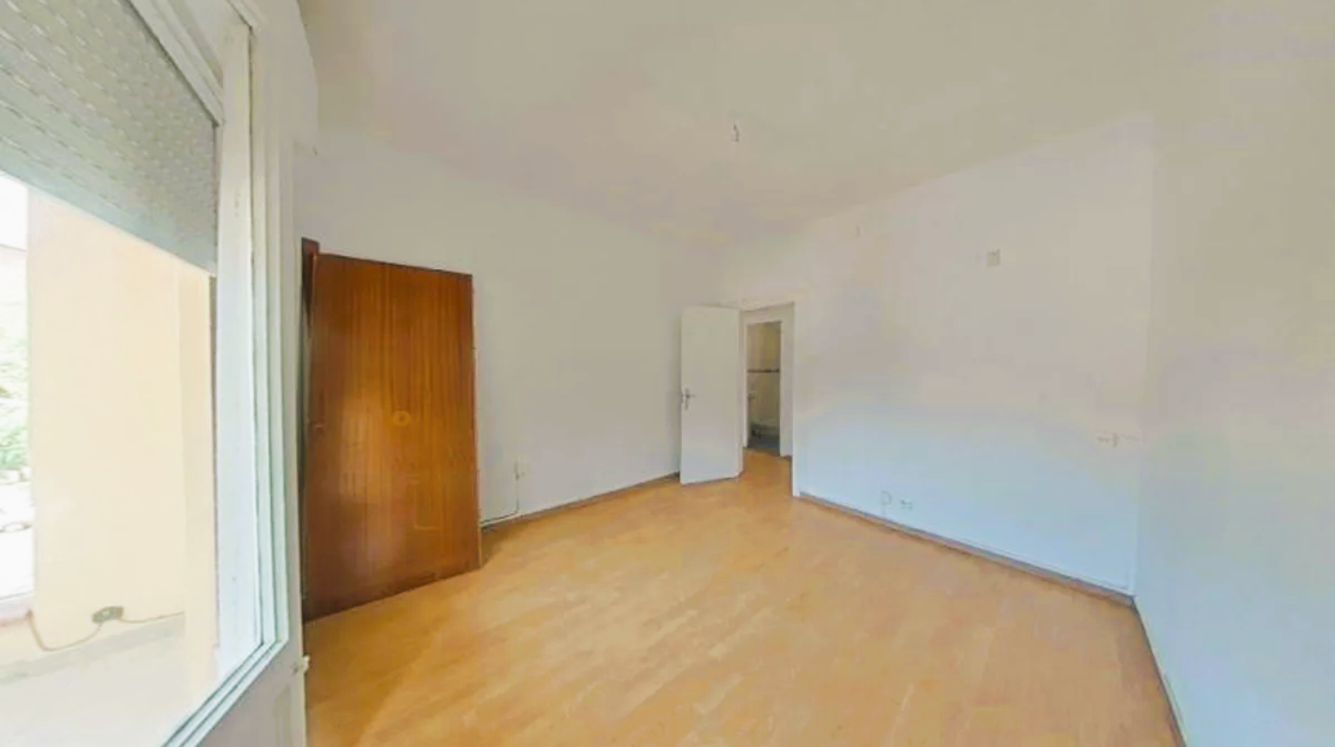 Habitación de Piso en venta en Cornellà de Llobregat