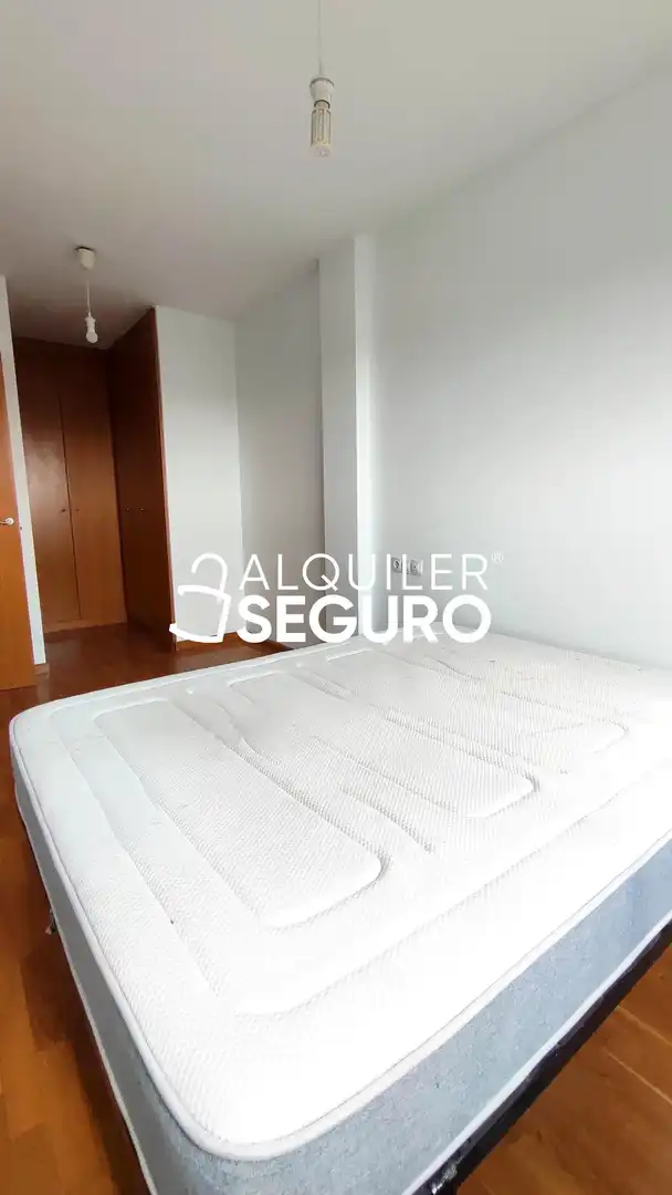 Habitación de Estudio de alquiler en Valencia con Aire acondicionado y Calefacción