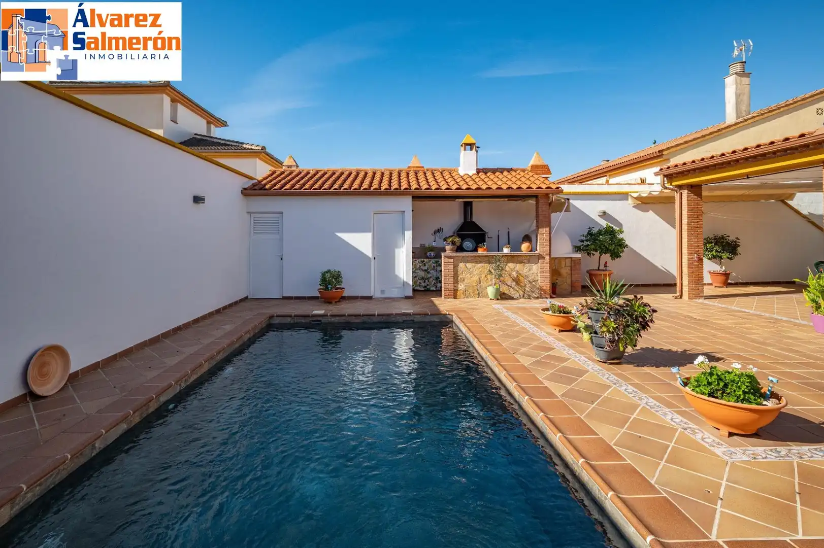 Piscina de Casa o xalet en venda en Albolote amb Aire condicionat, Calefacció i Terrassa