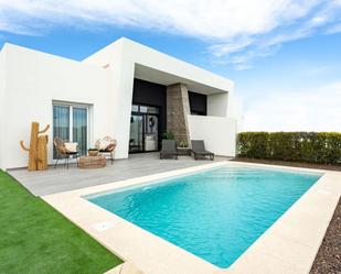 Piscina de Casa adosada en venda en Algorfa amb Aire condicionat, Calefacció i Jardí privat