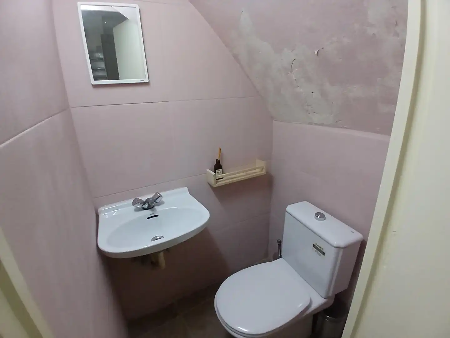 Badezimmer von Geschaftsraum zur Miete in Manresa