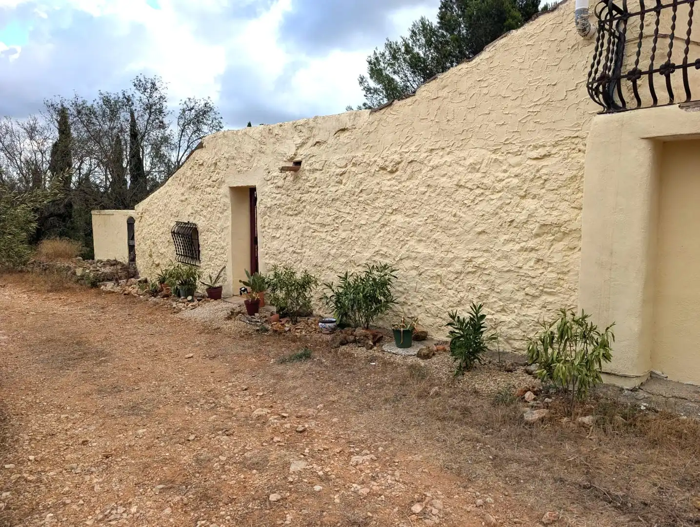 Außenansicht von Country house zum Verkauf in El Perelló mit Heizung und Balkon