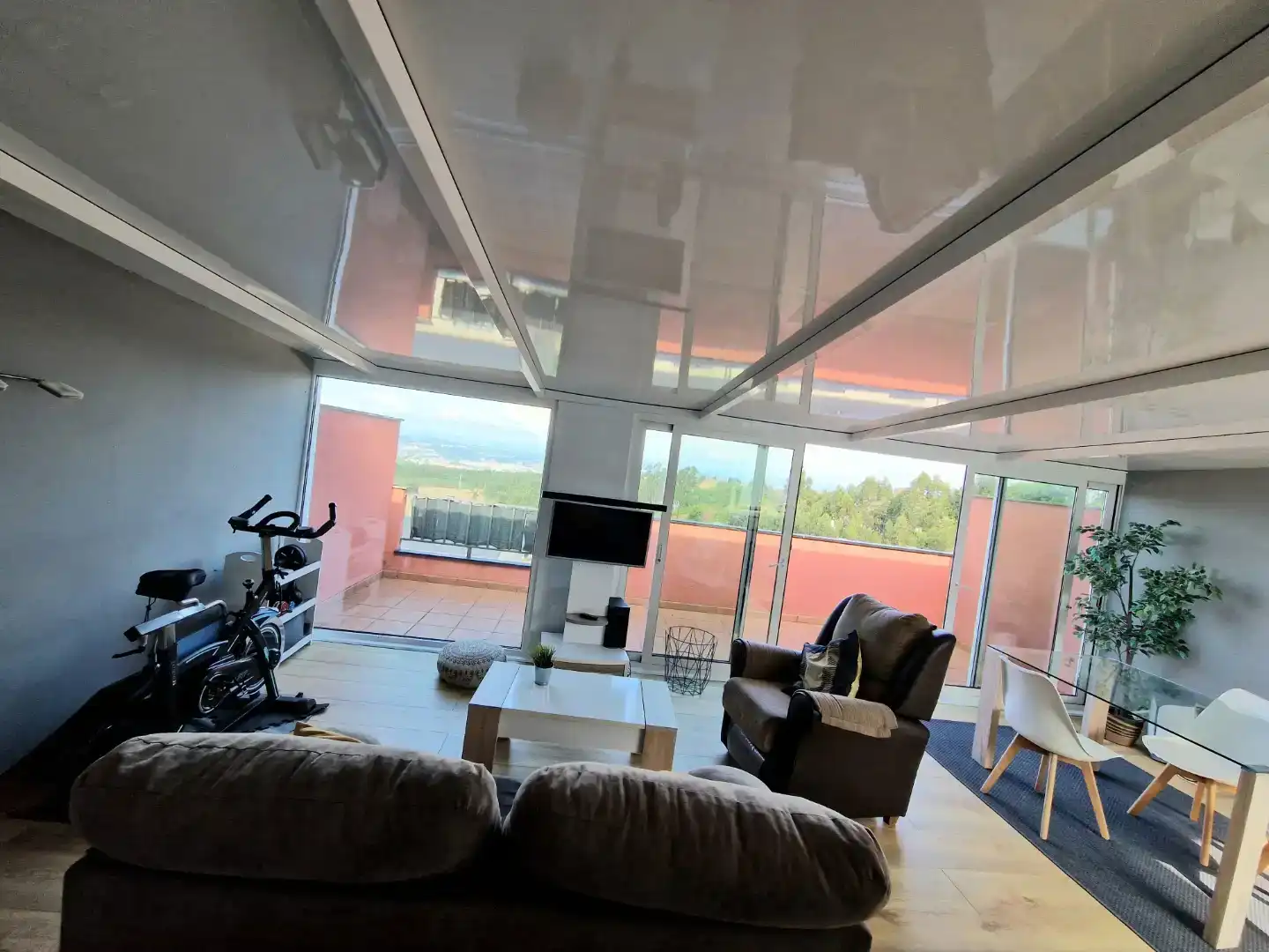 Sala d'estar de Casa o xalet en venda en A Coruña Capital  amb Balcó