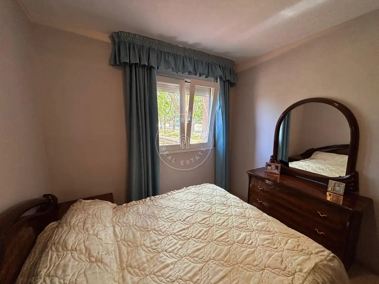 Habitación de Apartamento en venta en Lloret de Mar con Aire acondicionado, Calefacción y Terraza